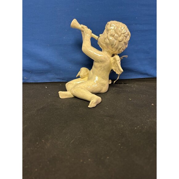Ceramic Angel Figurine Playing Horn With Lamb & Gold Ribbon Wings - Picture 3 of 5